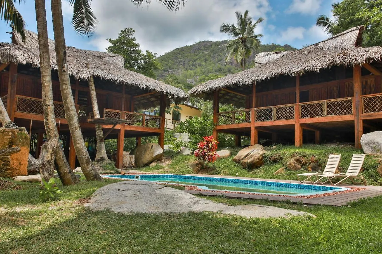 Pensiune Domaine Desaubin Luxury Villas Takamaka