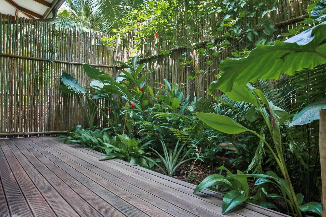 Domaine Desaubin Luxury Villas Takamaka 3*,  Seychelles