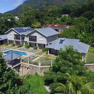3* Guest house Bambous River