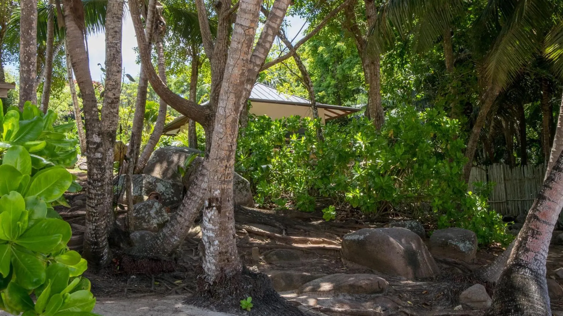 Domaine Desaubin Luxury Villas Takamaka Guest house