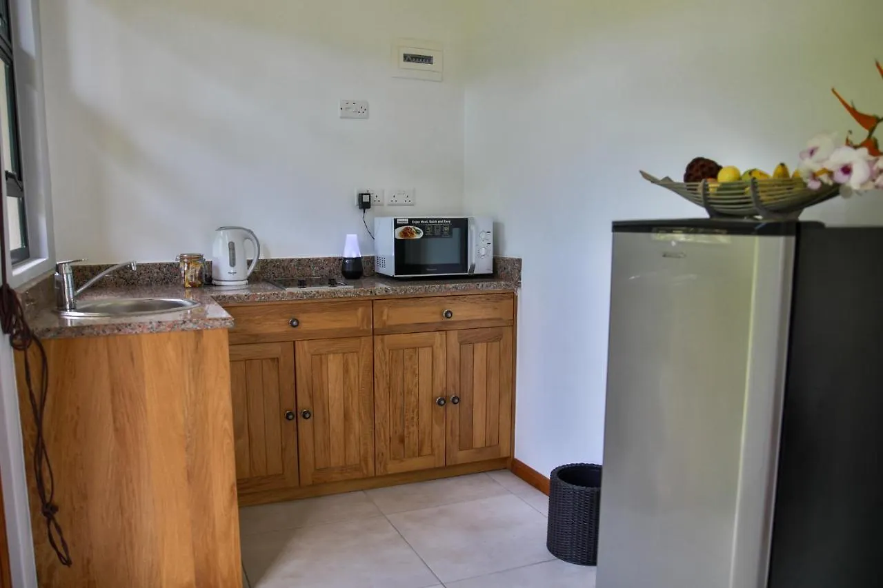 Domaine Desaubin Luxury Villas Takamaka Guest house
