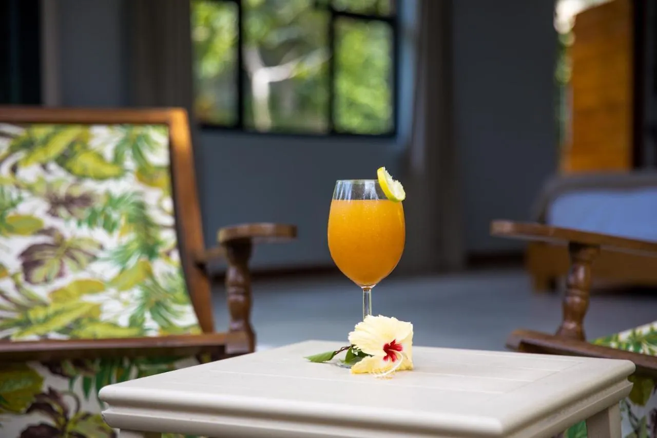 Pensjonat Domaine Desaubin Luxury Villas Takamaka