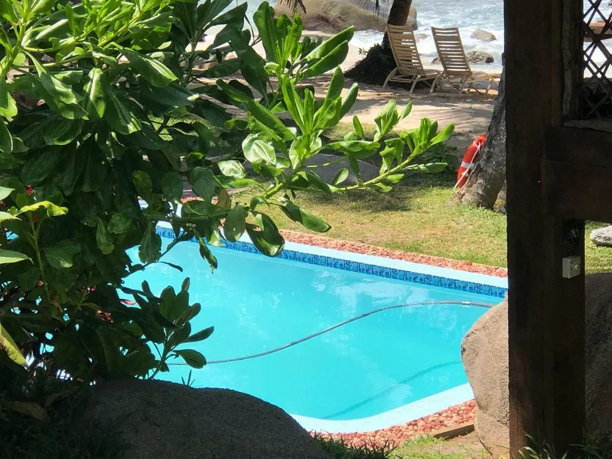 Domaine Desaubin Luxury Villas Takamaka Pensjonat